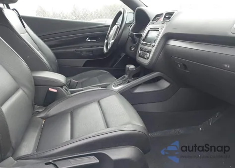 2011 Volkswagen Eos Komfort z USA, uszkodzony, nr VIN WVWBW7AH8BV003920